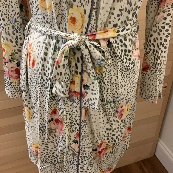 Johnny Was Winery Sleep Robe - Picture 8 of 14